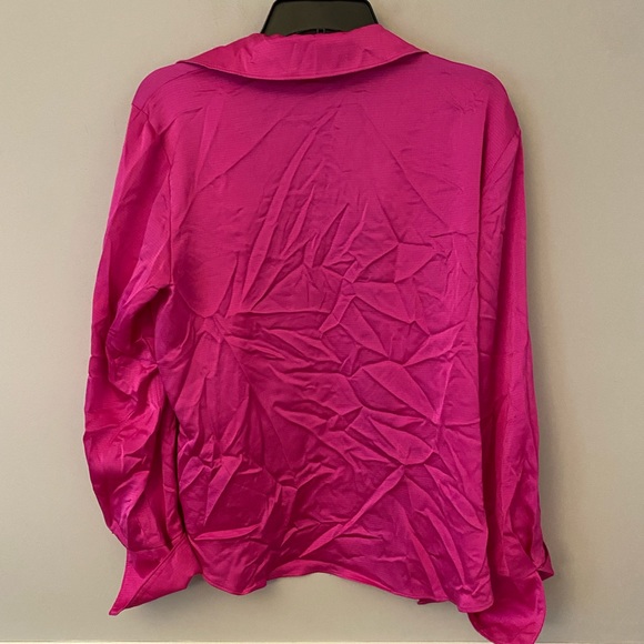 Wild fable shiny pink long sleeve shirt no buttons. XXL - Picture 4 of 7